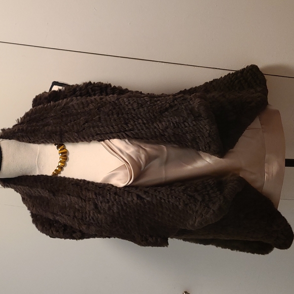 Real Rabbit Fur vest - Picture 3 of 9